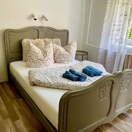 Francia Ház Apartman Balatonföldvár
